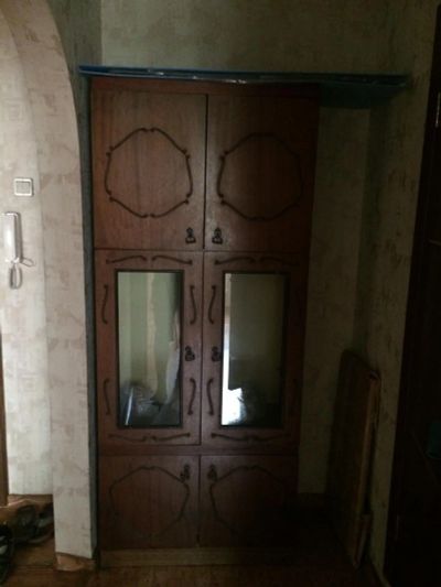 Лот: 9981073. Фото: 1. Сервант и 2 шкафа. Шкафы, шкафы-купе