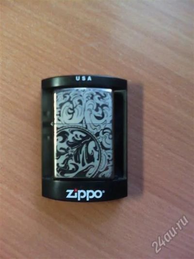 Лот: 2542192. Фото: 1. Зажигалка ветрозащищённая Zippo... Другое (сувениры, подарки)
