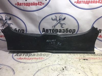 Лот: 21717011. Фото: 1. накладка замка багажника Renault... Двигатель и элементы двигателя