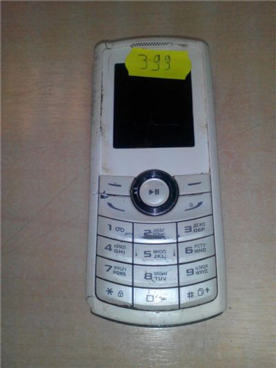 Лот: 8034329. Фото: 1. №399 . Телефон Samsung E2232... Кнопочные мобильные телефоны