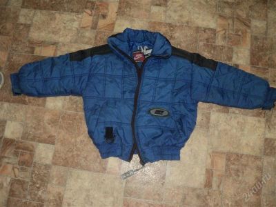 Лот: 1730846. Фото: 1. куртка фирменная NIKE. Верхняя одежда