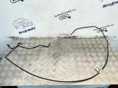 Лот: 25132920. Фото: 1. трубка топливная (подача) Renault... Топливная система