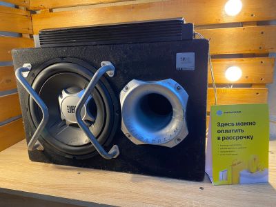 Лот: 19817424. Фото: 1. Автомобильный сабвуфер JBL GT5-1204BR... Сабвуферы