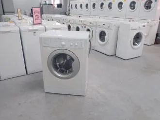 Лот: 21450740. Фото: 1. стиральная машина indesit б/у... Стиральные машины