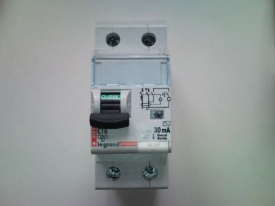 Лот: 7187254. Фото: 1. Диффавтомат Legrand C16 30 mA. Автоматы, пакетники, предохранители