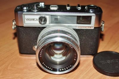 Лот: 4221422. Фото: 1. Yashica Lynx-14. Плёночные дальномерные, шкальные