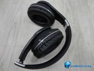 Лот: 13452149. Фото: 1. Полноразмерные Bluetooth наушники... Наушники, гарнитуры