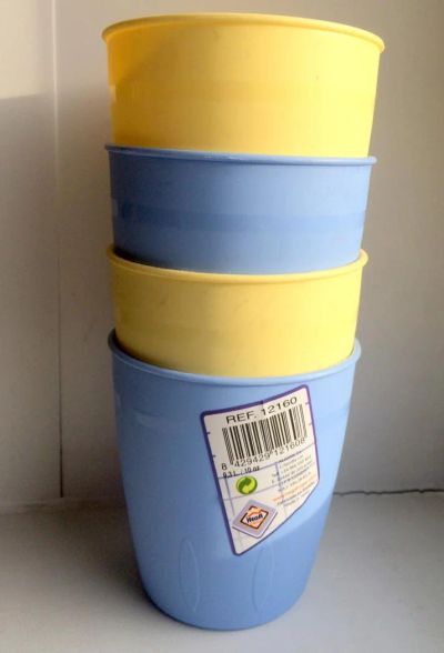 Лот: 5462215. Фото: 1. 💙💛🥛Набор из прочного полипропилена... Кружки, стаканы, бокалы
