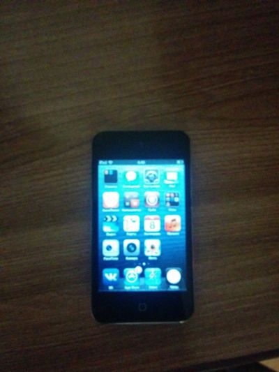 Лот: 12094948. Фото: 1. ipod touch 4 8gb. Плееры