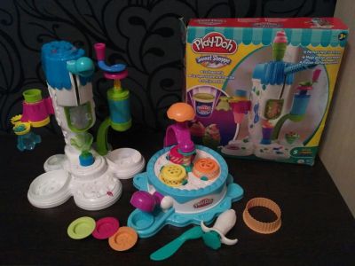 Лот: 12619942. Фото: 1. Игровой набор "Фабрика Мороженого... Конструкторы