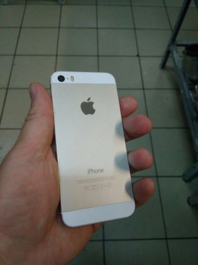 Лот: 9816126. Фото: 1. iPhone 5s gold, 16g, lte. Обмен. Смартфоны