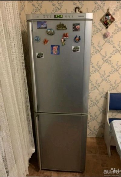 Лот: 13155702. Фото: 1. Холодильник Samsung. Холодильники, морозильные камеры