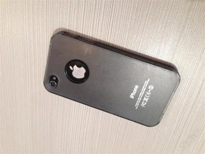 Лот: 2940690. Фото: 1. iphone 4 16gb срочно !чехол,зарядка... Смартфоны