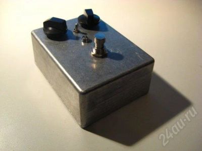 Лот: 185206. Фото: 1. Уникальный эффект: Harmonic Percolator. Гитарные эффекты и комбоусилители