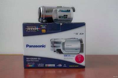 Лот: 16178779. Фото: 1. Видеокамера Panasonic NV-SG250. Видеокамеры