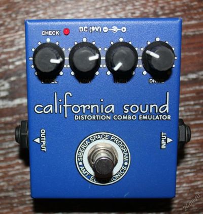Лот: 5617385. Фото: 1. Педаль дисторшен AMT California... Гитарные эффекты и комбоусилители