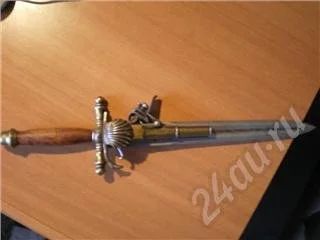 Лот: 403630. Фото: 1. Кинжал с пистолем. Испания. Оружие
