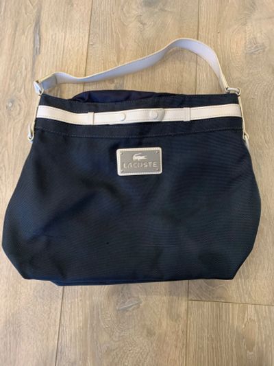 Лот: 15146850. Фото: 1. Сумка женская Lacoste. Сумки