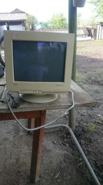 Лот: 7631359. Фото: 1. Монитор №2. ЭЛТ-мониторы