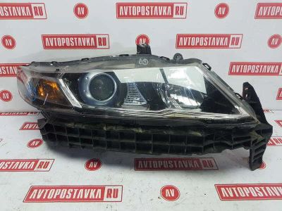 Лот: 20898918. Фото: 1. Фара ксеноновая Honda Odyssey... Оптика и освещение