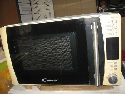 Лот: 17503368. Фото: 1. Микроволновая печь Candy cmg1773dw... Микроволновки, мини-печи
