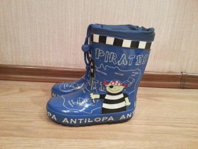 Лот: 4573699. Фото: 1. Сапоги резиновые Antilopa. Сапоги