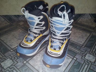 Лот: 10714414. Фото: 1. Сноубордические ботинки Heelside... Ботинки