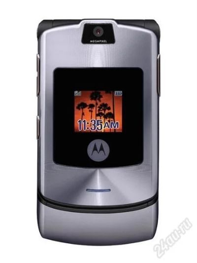 Лот: 1531122. Фото: 1. motorola v3. Кнопочные мобильные телефоны