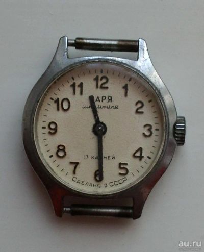 Лот: 10024656. Фото: 1. Часы наручные ЗАРЯ школьные 17... Оригинальные наручные часы