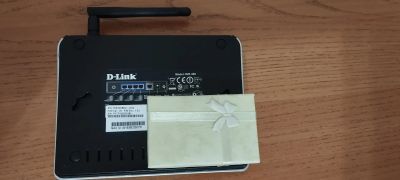 Лот: 25576543. Фото: 1. Wi-Fi роутер D-Link DIR-300. Маршрутизаторы (роутеры)