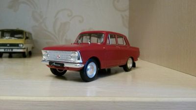 Лот: 6089649. Фото: 1. Автомодель Москвич 408 Deagostini. Автомоделизм
