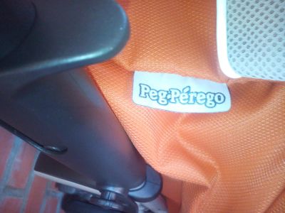 Лот: 7398439. Фото: 1. Продам детскую коляску - трость. Коляски