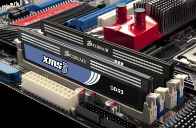 Лот: 1385749. Фото: 1. DDR3 8192Mb 1600MHz Corsair 2x4GB... Оперативная память