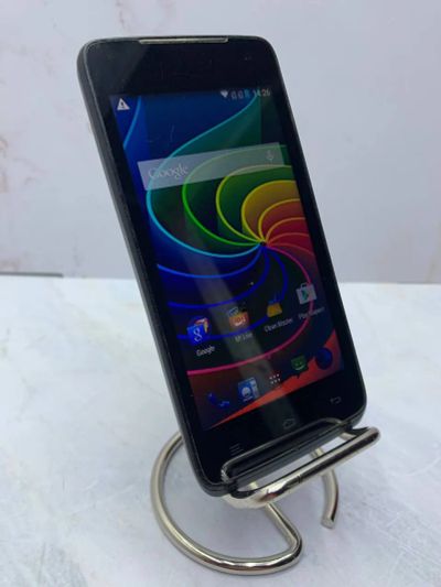Лот: 21258298. Фото: 1. Смартфон Micromax Q333 (37292). Смартфоны