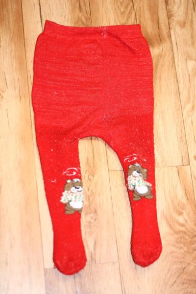 Лот: 5323045. Фото: 1. Красные колготки с мишками. Носки, колготки