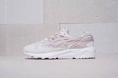 Лот: 11618012. Фото: 1. Кроссовки Asics Gel Kayano Trainer. Кеды, кроссовки, слипоны