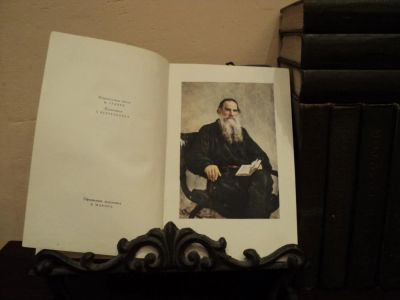 Лот: 4760165. Фото: 1. Л.Н. Толстой Собрание сочинений... Художественная
