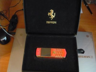 Лот: 2878030. Фото: 1. Vertu. Кнопочные мобильные телефоны
