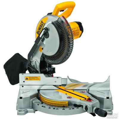 Лот: 10899149. Фото: 1. Пила торцовочная DeWALT DWS713. Электроинструмент