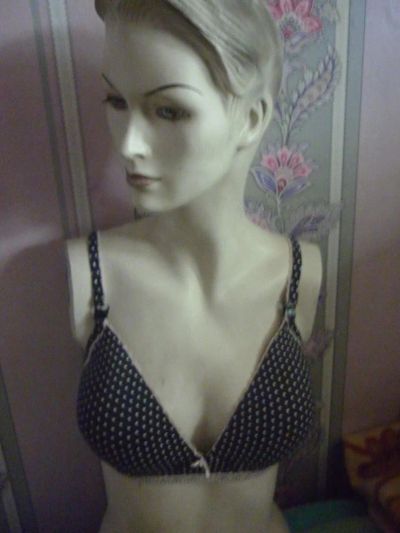Лот: 9730981. Фото: 1. бюстгалтер р3-4 Испания. Нижнее бельё