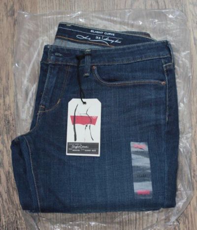 Лот: 2747563. Фото: 1. Джинсы Levi's, новые на рост 175... Джинсы