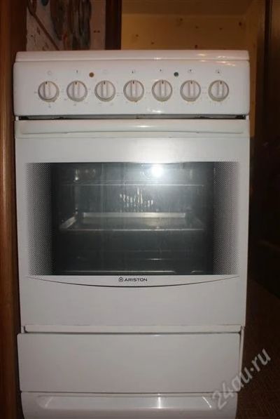Лот: 2354211. Фото: 1. стеклокерамическая плита hotpoint-ariston... Плиты, духовые шкафы, варочные поверхности