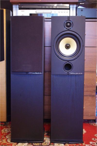 Лот: 10742679. Фото: 1. Wharfedale diamond 8.3. Пассивные акустические системы