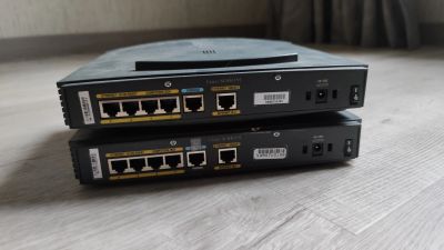 Лот: 20772122. Фото: 1. Модем-маршрутизатор Cisco Model... Маршрутизаторы (роутеры)