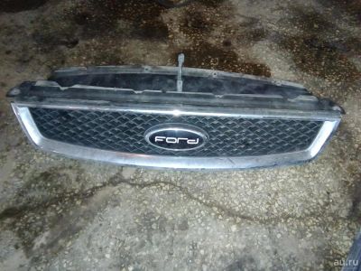 Лот: 10268294. Фото: 1. Решетка радиатора Ford focus 2. Кузов