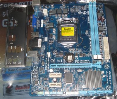 Лот: 6652385. Фото: 1. Материнская плата LGA1155 Gigabyte... Материнские платы
