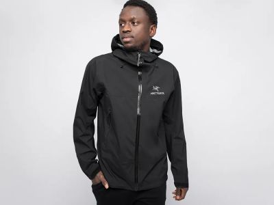 Лот: 24979115. Фото: 1. Ветровка Arcteryx. Верхняя одежда