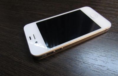 Лот: 6778887. Фото: 1. iPhone 4s 8GB. Смартфоны