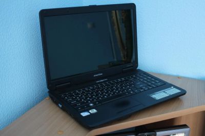 Лот: 7011175. Фото: 1. Ноутбук emachines e727 pawf5... Ноутбуки