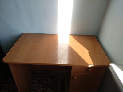 Лот: 16307237. Фото: 1. Письменный стол. Компьютерные и письменные столы